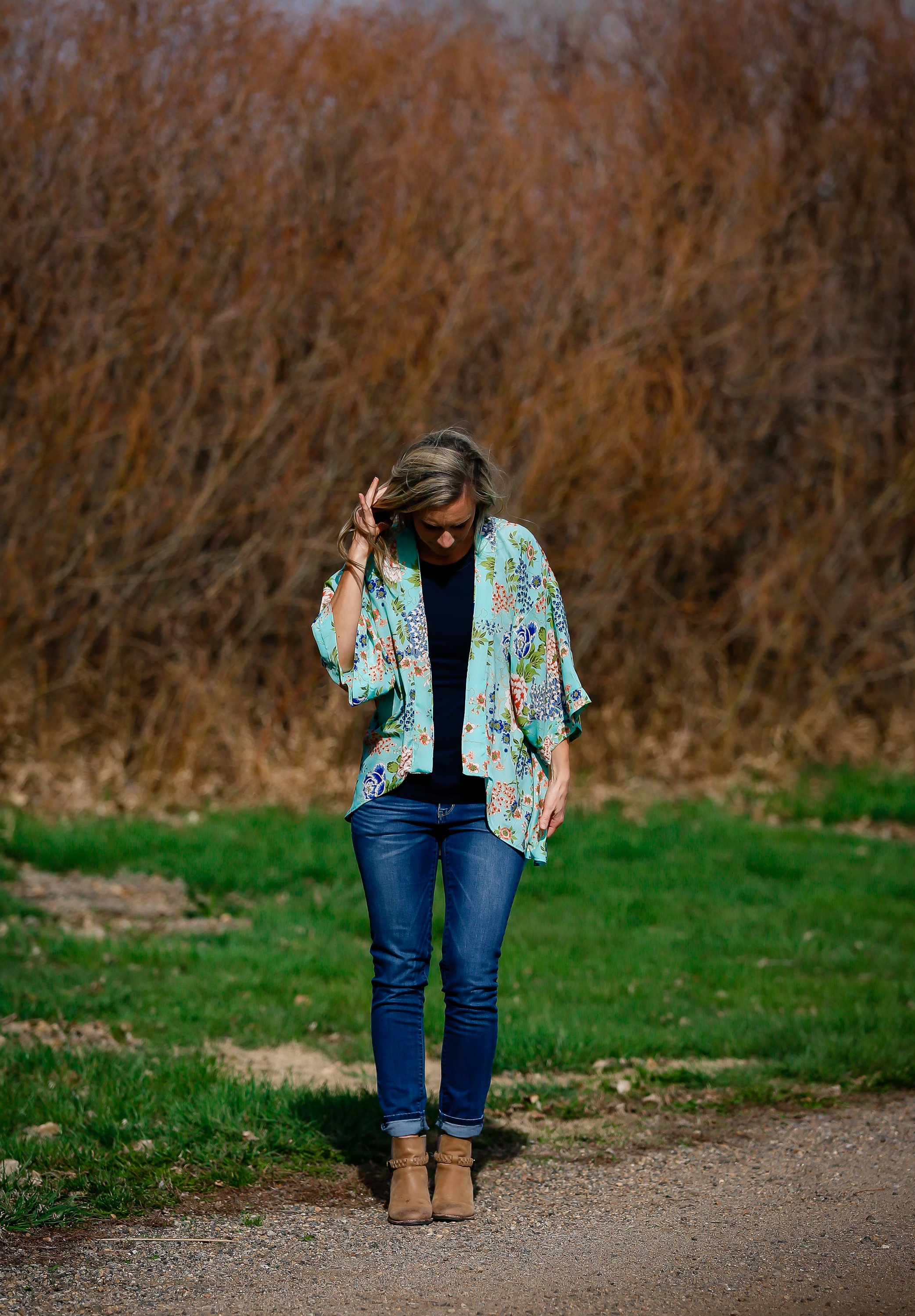 DIY Kimono: Simplicity Pattern 1318 Review Indoor Shannon